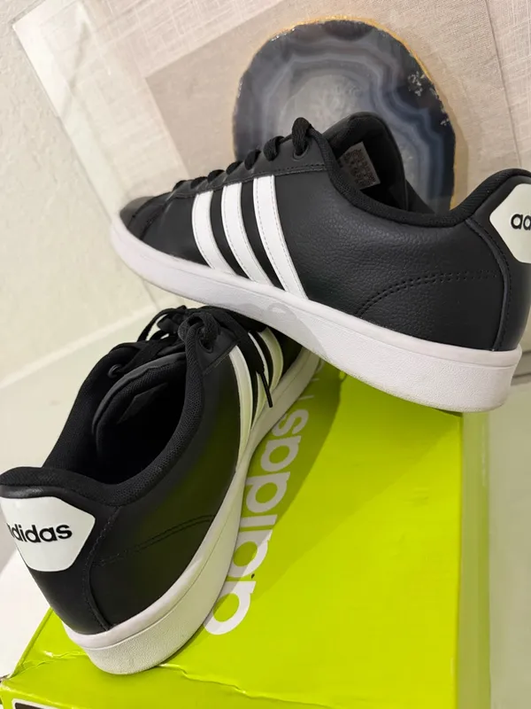 adidas Cloudfoam Advantage W 3 Stripes AW4288 low tops athletic Womens Size 9.5 - Image 6