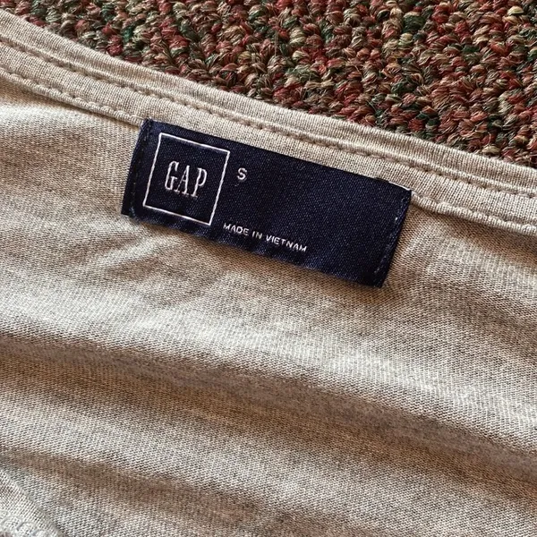 Gap small grey tee‎ - Image 5