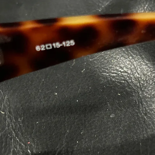 Chic Tortoise Shell Sunglasses Brown - Image 7