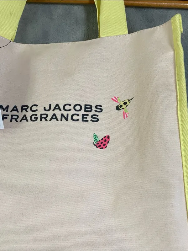 Marc Jacobs Fragrances‎ Pink and Yellow Canvas Tote Bag limited edition - Image 4