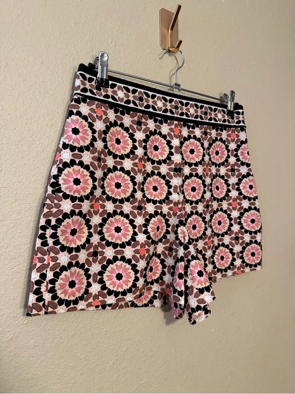 Kate Spade New York Mosiac Jacquard Shorts Size 6 - Image 4