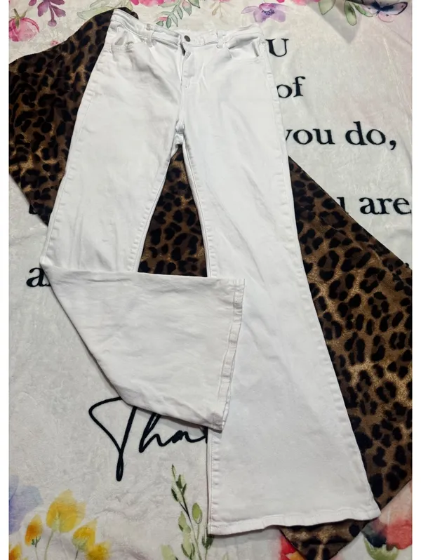 High-waisted flare jeans, size L. - Image 3