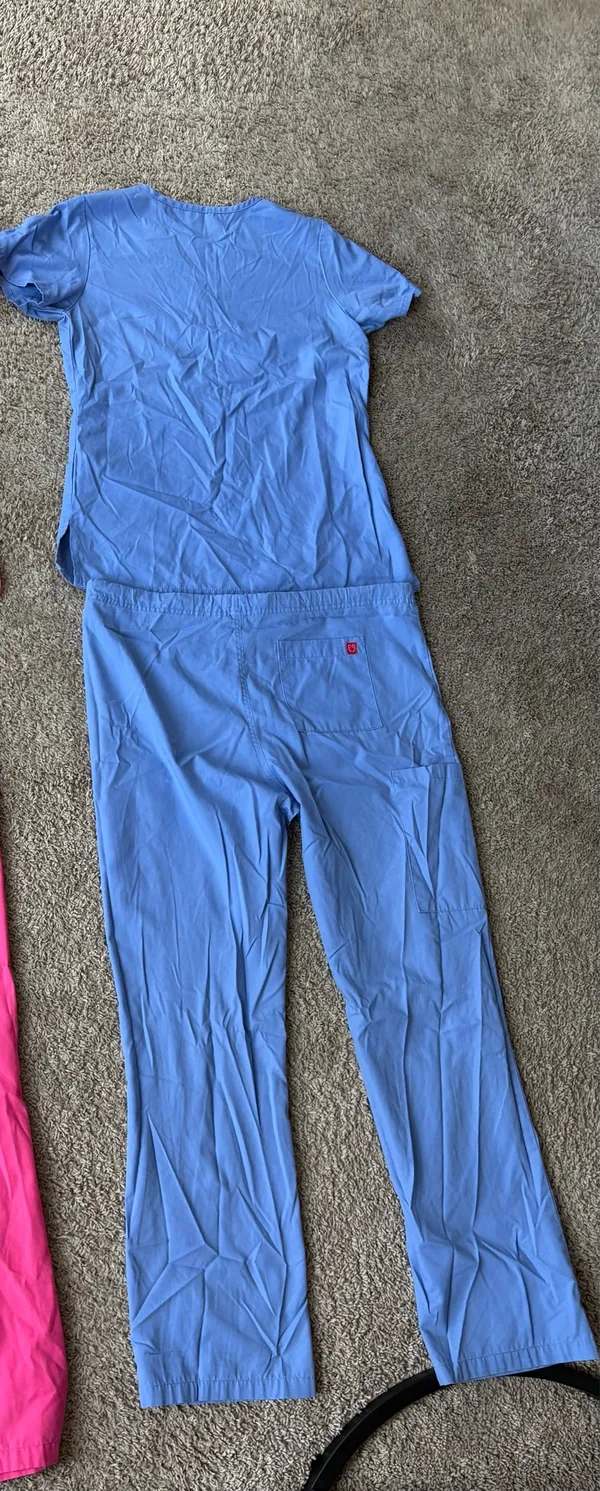 Scrub set Blue - Image 4