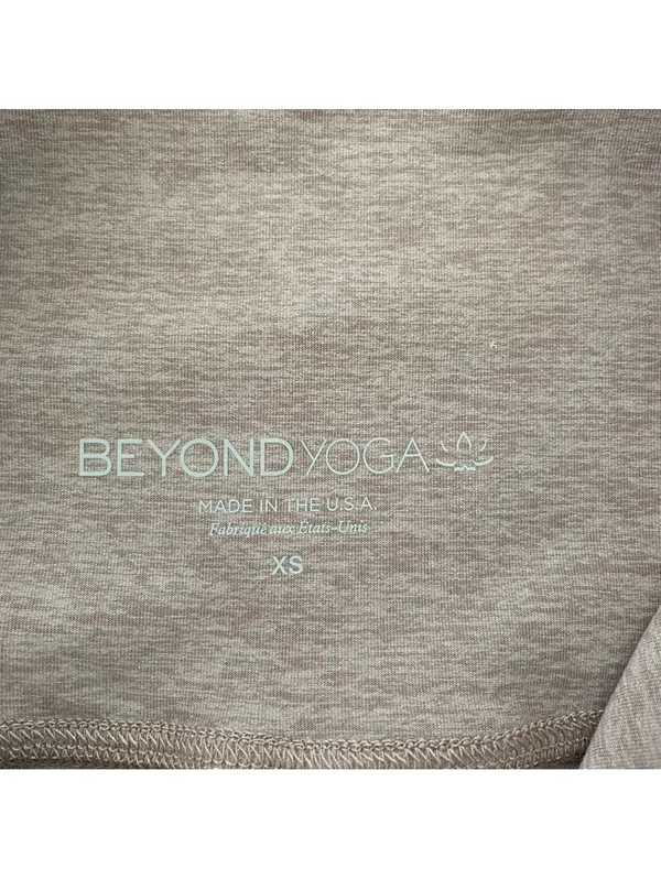 Beyond Yoga Spacedye High Waisted 7" Biker Short Chai Athleisure Sporty Outdoor - Image 4