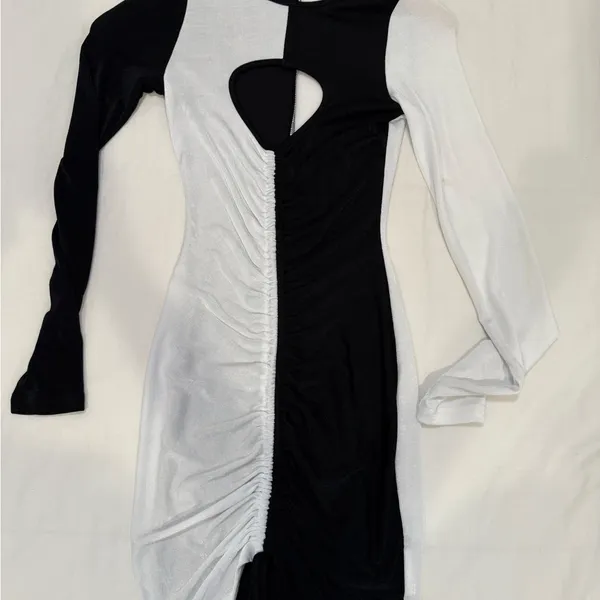 Motel Rocks Monochrome Cutout Dress - Image 3
