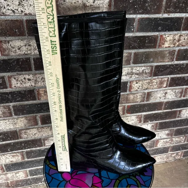 Tall Boots Women 8.5 Black Croc Embossed Pointed Toe‎ Knee High Low Heel NWOT - Image 7
