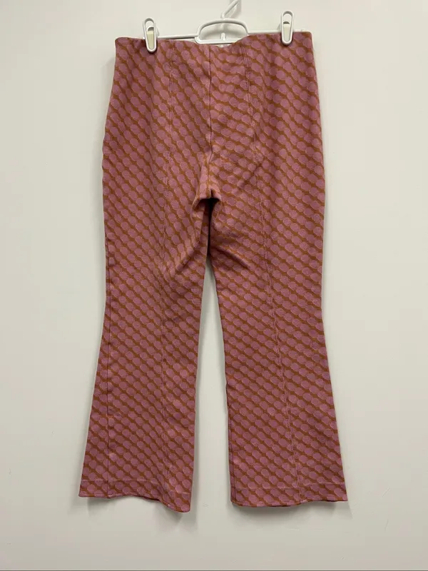 Anthropologie Maeve "The Margot" Pink and Rust Knit Flare Trousers size Small - Image 3