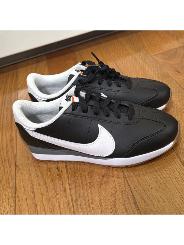 Size 7 US Womens Nike Pacific Leather Retro Black White Sneakers / 5.5 Men’s - Image 2