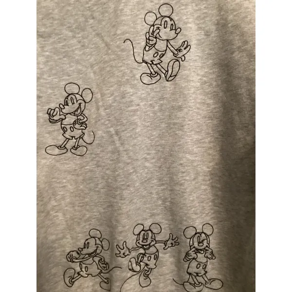 Disney Embroidered Mickey Mouse "Oh Boy!" crewneck sweatshirt L - Image 4