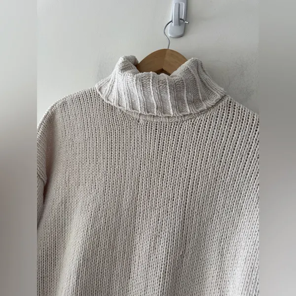 Aerie White Chunky‎ Oversized Chenille Knit Turtleneck Sweater - Image 3
