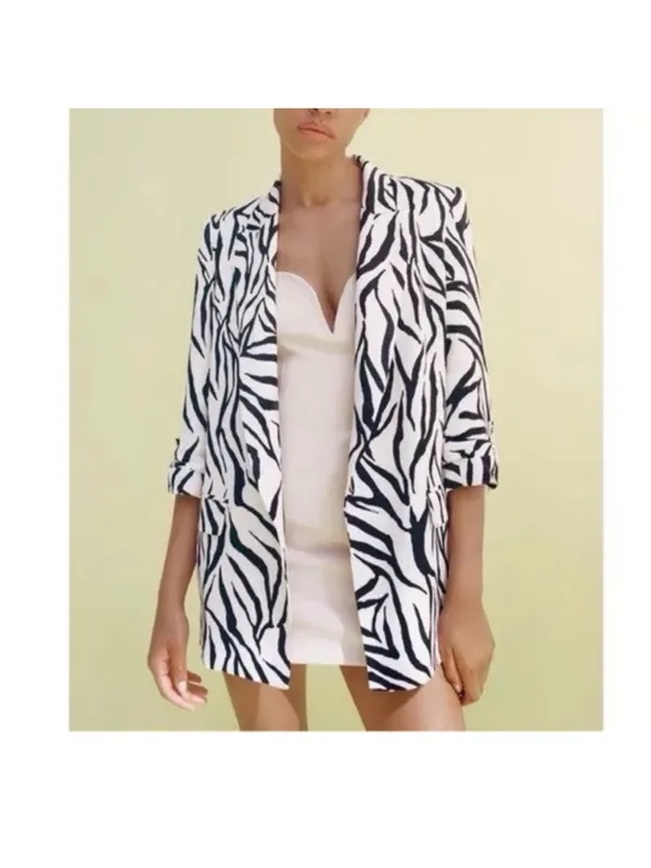 ZARA Black & White Zebra-Print Oversized Blazer - Image 4