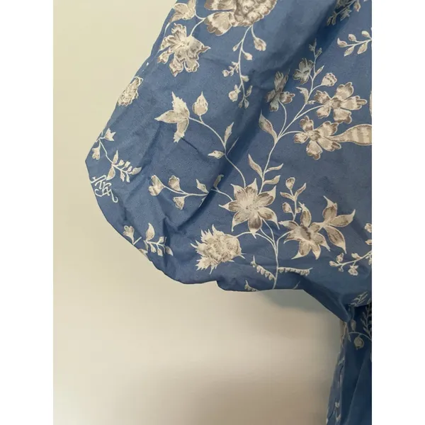 Wayf Plaza Floral Cut-Out Tiered Maxi Dress Size Small Blue and White - Image 9