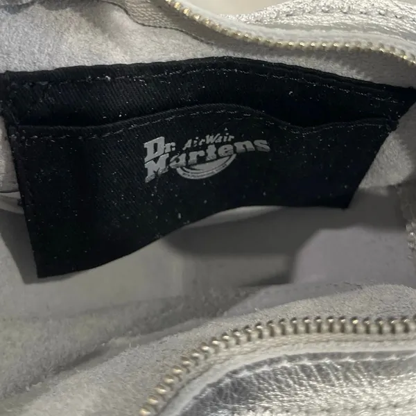 Dr. Martens Mini Silver Metallic Leather Heart Shaped Bag NWT Silver Chain Strap - Image 4