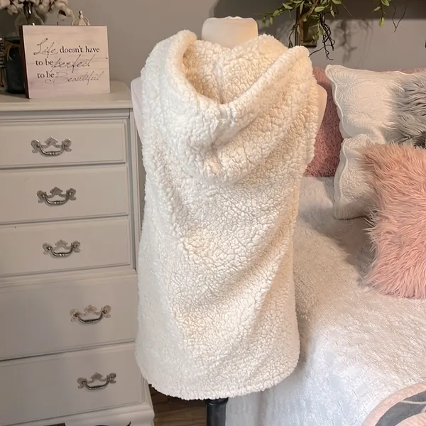 The Pants Store Cozy Off White Sherpa Vest Hoodie - Image 6