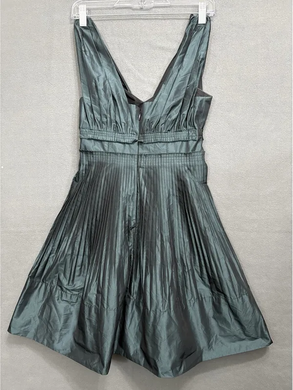BCBG Generation Women’s Dark Green V-Neck Pleated Fit & Flare Dress 0 YFM6E014 - Image 3