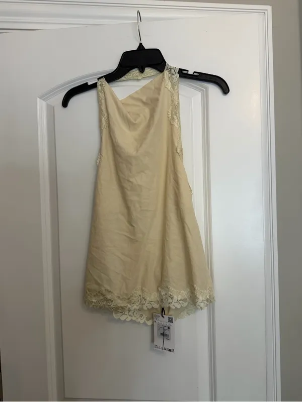 Mango Halter Lace Trim Camisole NWT - Image 2