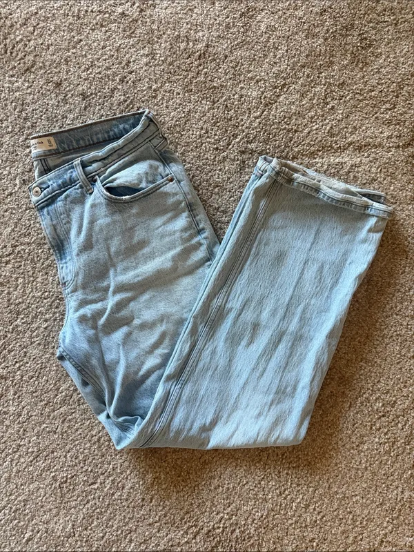 A&F Low Rise Baggy Denim Jeans - Image 6