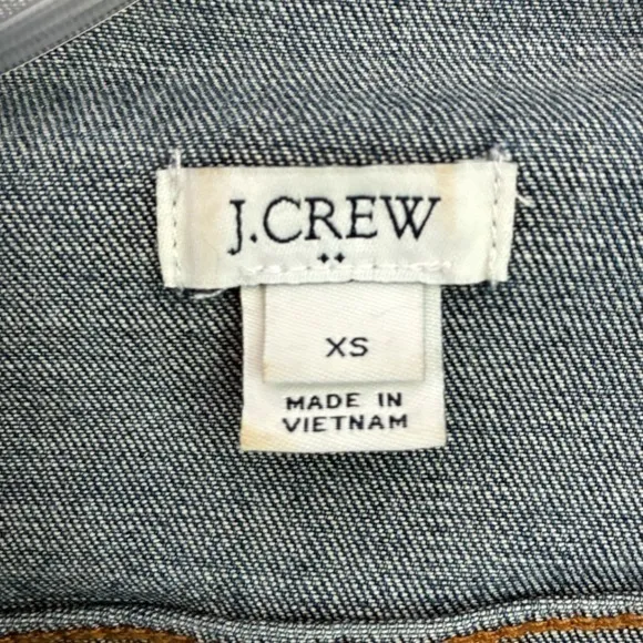 J.Crew Womens Medium Wash Denim Trucker Jacket XS Blue Cotton Button‎ Up Pockets - Image 5