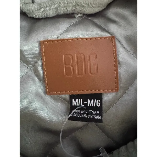 BDG Light Green Corduroy Trucker Oversized Shacket Womens Medium Large - Image 6