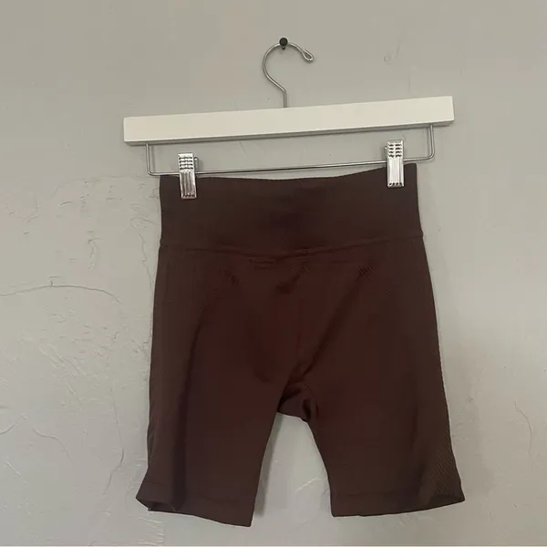 Aeropostale Brown High-Waisted Ripped Spandex Shorts‎ XS - Image 2