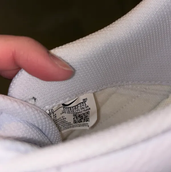 Nike NEW Court Legacy Sneakers - Image 8