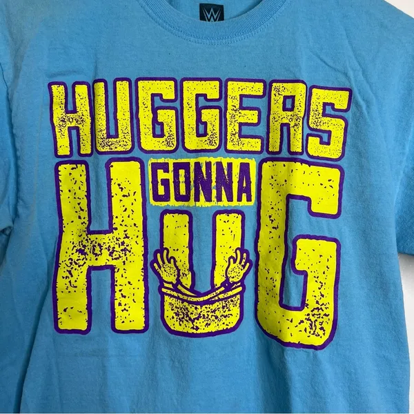 WWE Authentic Wear Bayley Huggers Gonna Hug T Shirt Size Medium FLAWED - Image 3