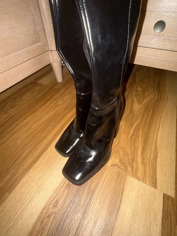 Princess Polly Patent Leather Knee-High Boots 8 - Image 4