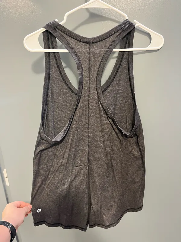 Lululemon tank top - Image 2