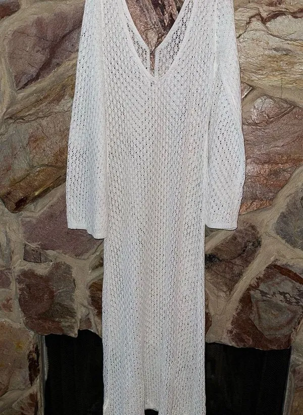 Commense Cover Up Long Sleeve Open Back Long Dress size Xl - Image 5