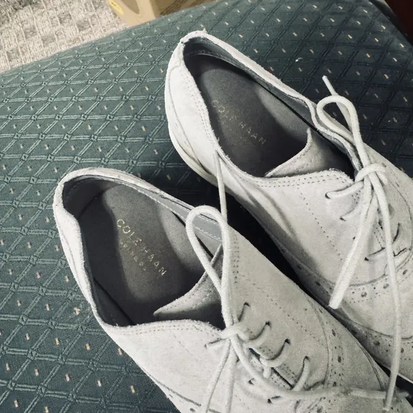 Cole‎ Haan Shoes Women's Lunargrand Wing Tip Oxford Gray Suede Lace up sz 5B - Image 3