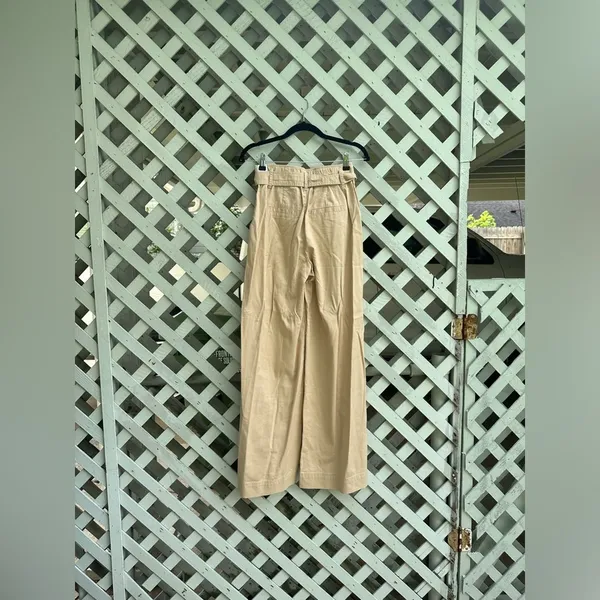 🌸Abercrombie & Fitch Paperbag Trousers - Image 2