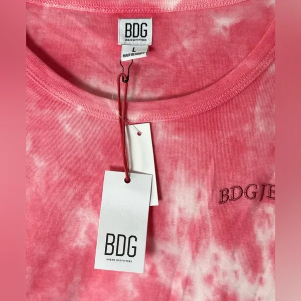 Urban Outfitters BDG Pink Tie Dye Long Sleeve shirt, Worn Once, Great Condition - Image 3
