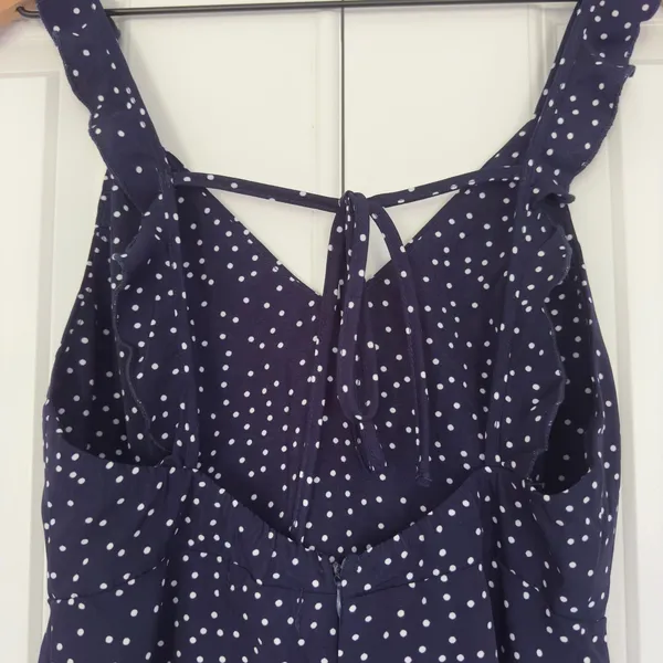 White Fox Polka Dot Mini Dress sleeveless ruffle tie bow back v-neck lightweight - Image 11