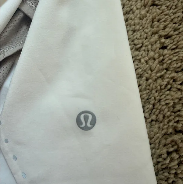 Lululemon Fast and Free Shorts  - Image 4