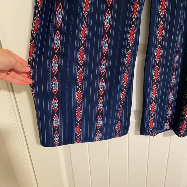 Women’s patterned loose fitting casual pants — 27‎ inch waist - Image 3