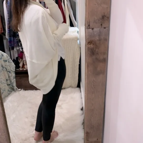 Wonderly oversized ivory color waffle knit sweater cardigan size small - Image 3