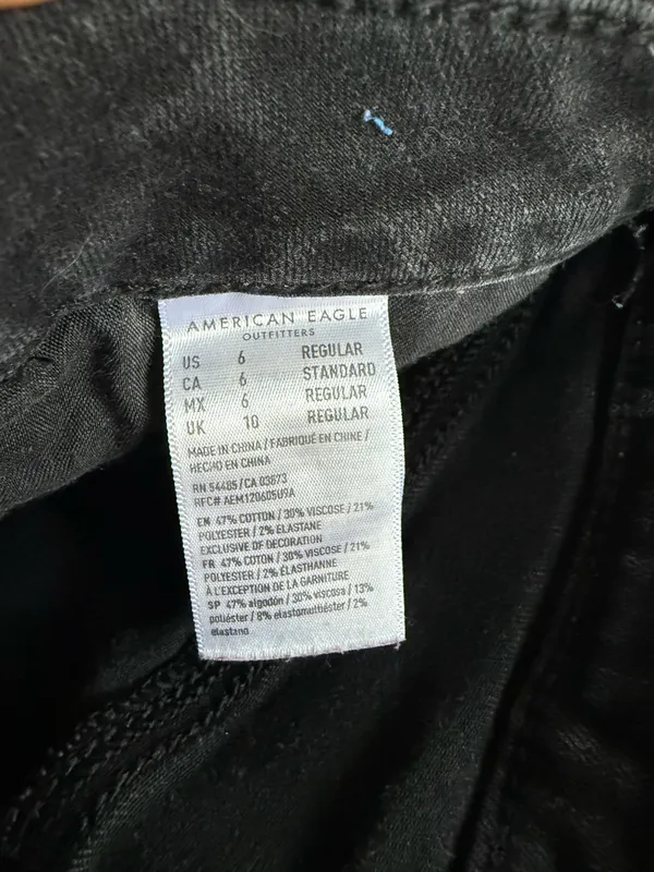 Black American Eagle Jeans - Image 3