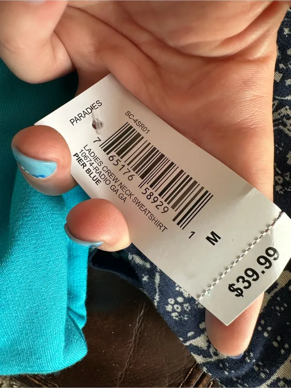 Teal Crewneck Sweatshirt with Retro Austin Graphic - Image 3
