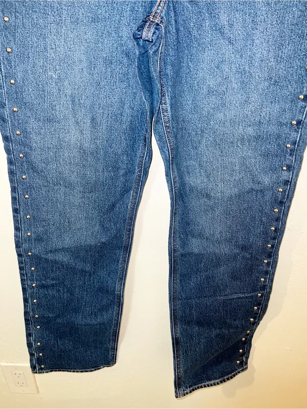 Old Navy Dark Blue Straight Extra High-Rise Studded Jeans - Image 3