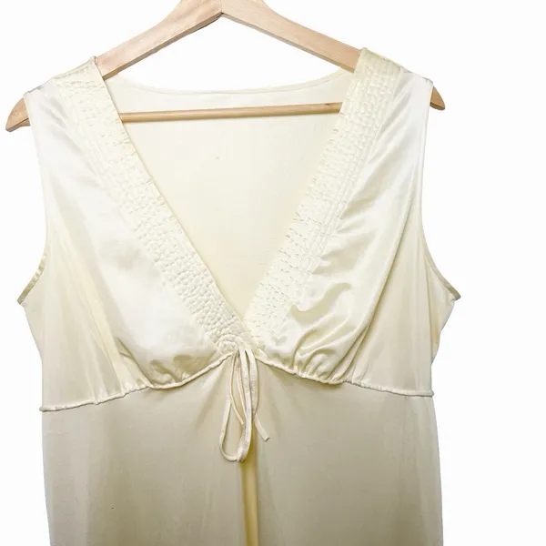 VTG Pembrooke Nightgown Womens L Ivory Nylon Maxi Dress Deep V Neck 70s 80s - Image 4
