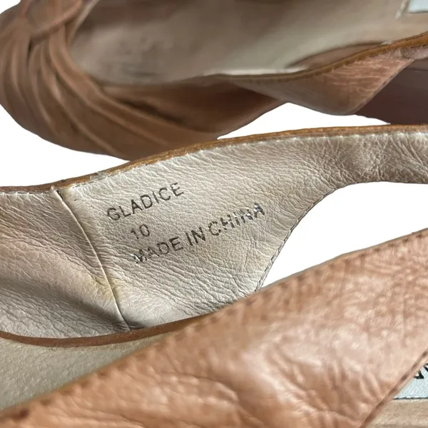 Steve Madden Gladice Leather Slingback Wedge‎ Heels - Image 6