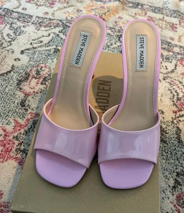 Steve Madden Pink Heels - Image 2
