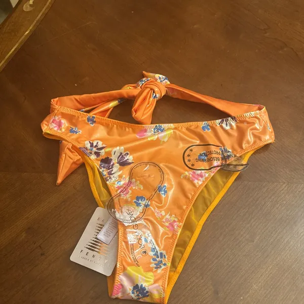 Savage Fenty Bikini By Rihana Bottom Multi Colored Floral Swimsuit Size M~ NWT - Image 8