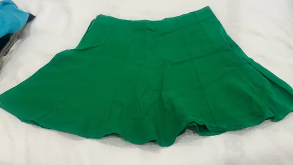 Zara green linen skirt sz S - Image 3