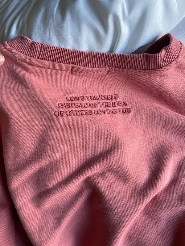 Revolve Mayfair Group Crew Neck - Image 2
