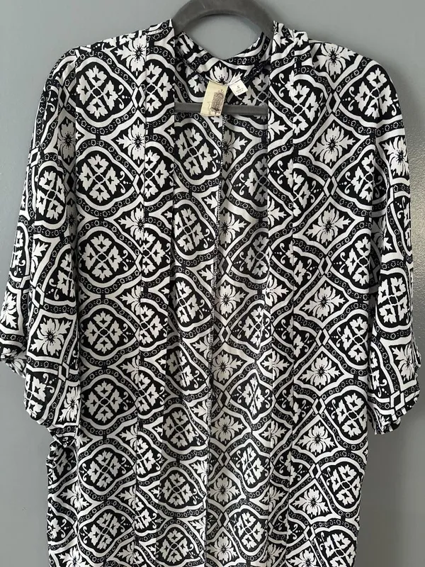 Francesca Anthropologie Women’s Small Geometric Open Front Duster Cardigan - Image 4