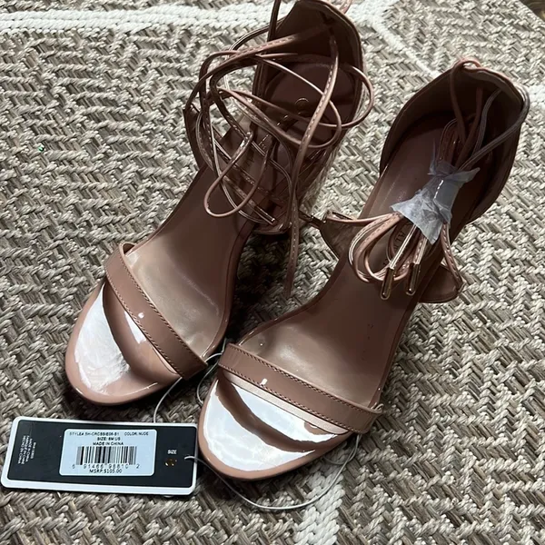 Charles Albert lace up heel Sz 8 - Image 2