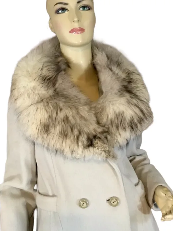 Vintage Circa 1970'S Sabrina Gray Wool W/Fox Fur Collar Coat (S) - Image 5