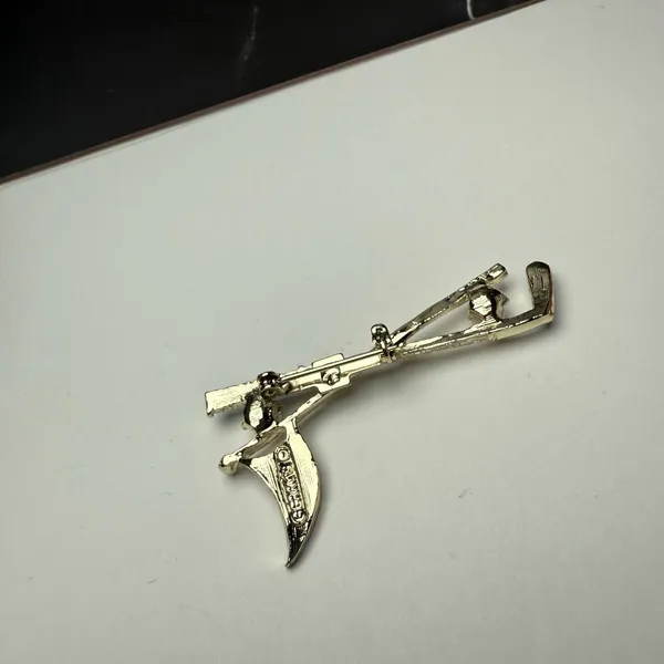 Gerry’s Golfing Golf Putter Ball & Flag Brooch Pin Signed Vintage - Image 7