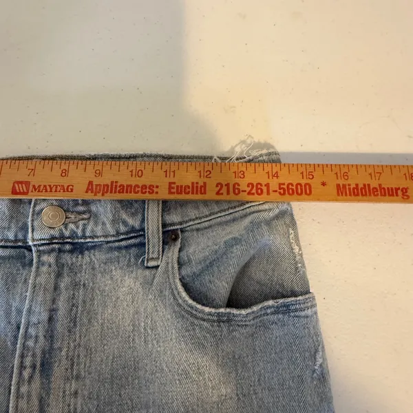 Abercrombie & Fitch The 90s Straight Ultra High Rise Light Wash‎ Jeans Size 28 - Image 9